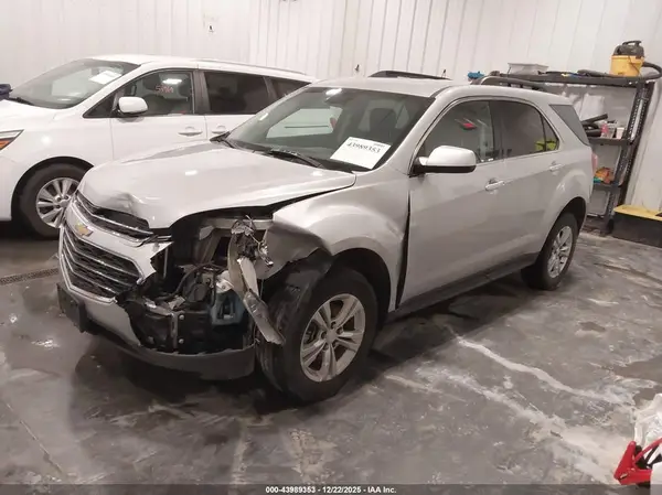 2GNFLFEK7G6184943 2016 CHEVROLET EQUINOX - Image 2