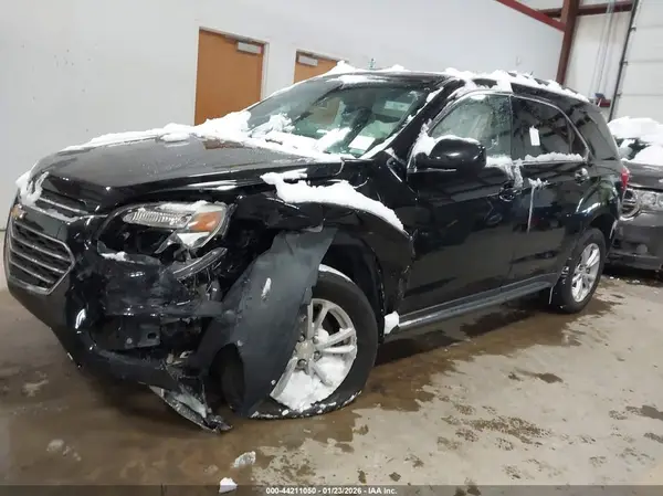 2GNFLFEK7H6167870 2017 CHEVROLET EQUINOX - Image 2