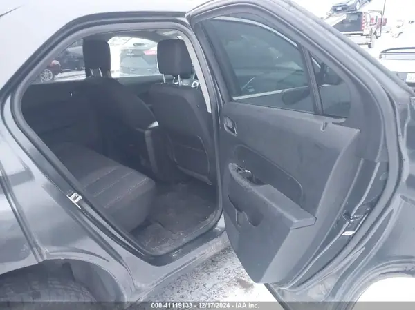 2GNFLFEK7H6205257 2017 CHEVROLET EQUINOX - Image 8