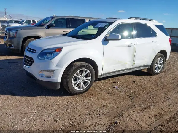 2GNFLFEK7H6296563 2017 CHEVROLET EQUINOX - Image 2