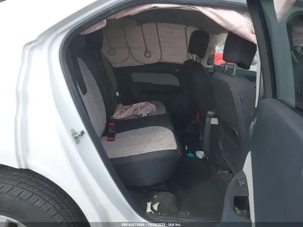 2GNFLFEK7H6331344 2017 CHEVROLET EQUINOX - Image 8