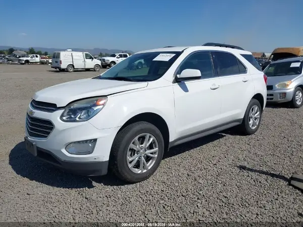 2GNFLFEK7H6339394 2017 CHEVROLET EQUINOX - Image 2