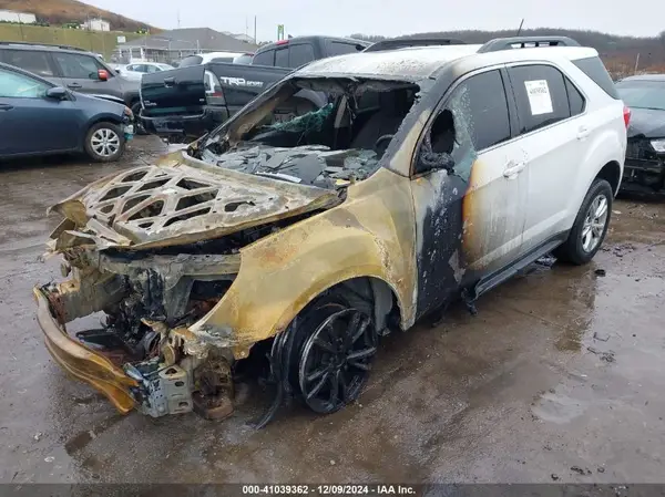 2GNFLFEK8G6109085 2016 CHEVROLET EQUINOX - Image 2