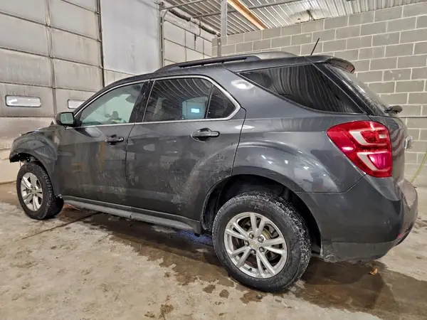 2GNFLFEK8H6125904 2017 CHEVROLET EQUINOX - Image 2