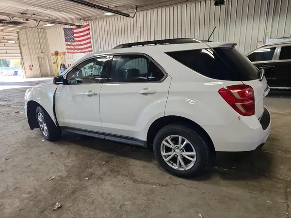 2GNFLFEK8H6135834 2017 CHEVROLET EQUINOX - Image 2