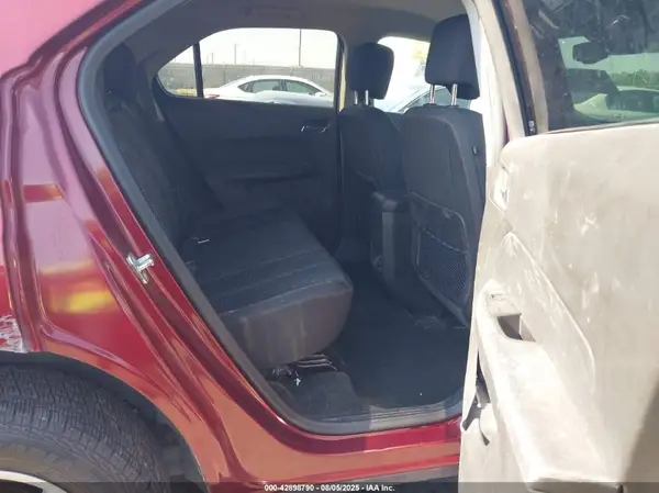 2GNFLFEK8H6140385 2017 CHEVROLET EQUINOX - Image 8