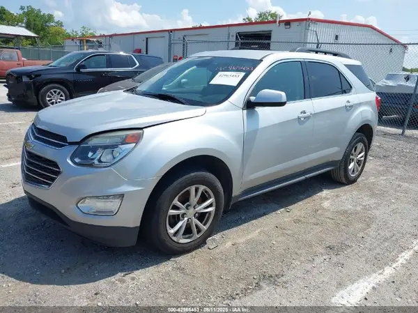 2GNFLFEK8H6230135 2017 CHEVROLET EQUINOX - Image 2