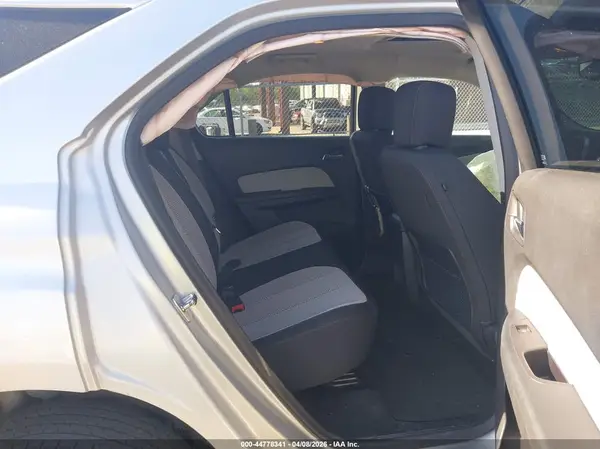 2GNFLFEK8H6238946 2017 CHEVROLET EQUINOX - Image 8
