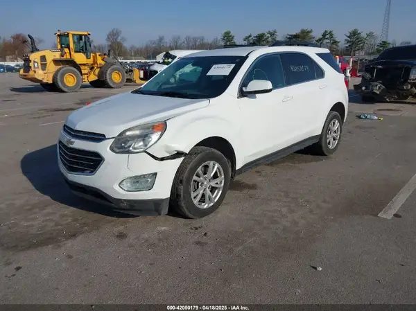 2GNFLFEK8H6300247 2017 CHEVROLET EQUINOX - Image 2