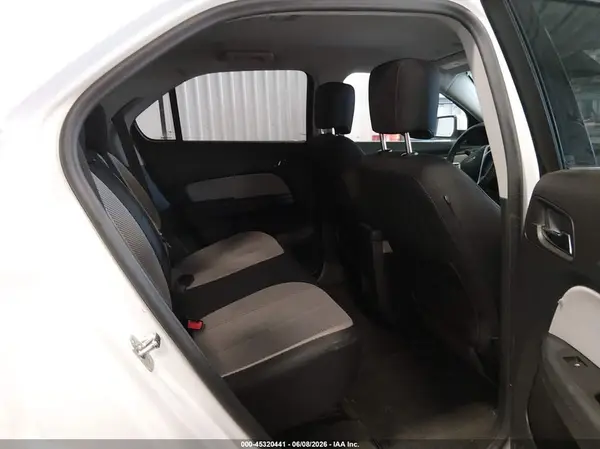 2GNFLFEK8H6306484 2017 CHEVROLET EQUINOX - Image 8