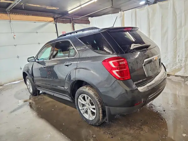 2GNFLFEK9H6154196 2017 CHEVROLET EQUINOX - Image 2