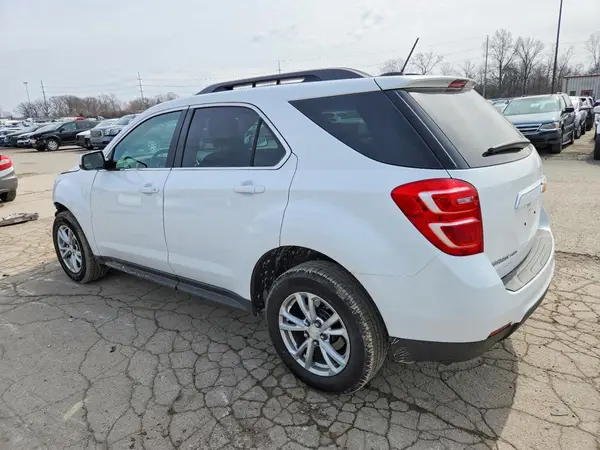 2GNFLFEK9H6156353 2017 CHEVROLET EQUINOX - Image 2