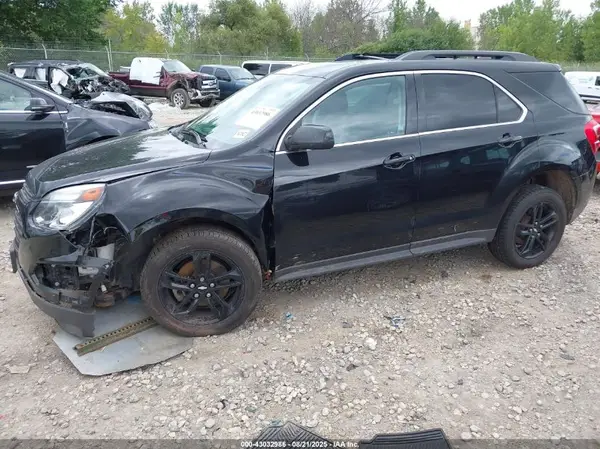 2GNFLFEK9H6182757 2017 CHEVROLET EQUINOX - Image 2