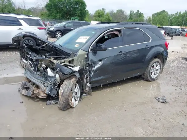 2GNFLFEK9H6209696 2017 CHEVROLET EQUINOX - Image 2