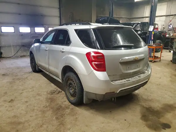 2GNFLFEK9H6211173 2017 CHEVROLET EQUINOX - Image 2