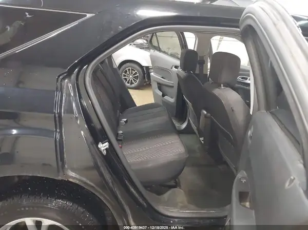 2GNFLFEK9H6224389 2017 CHEVROLET EQUINOX - Image 8