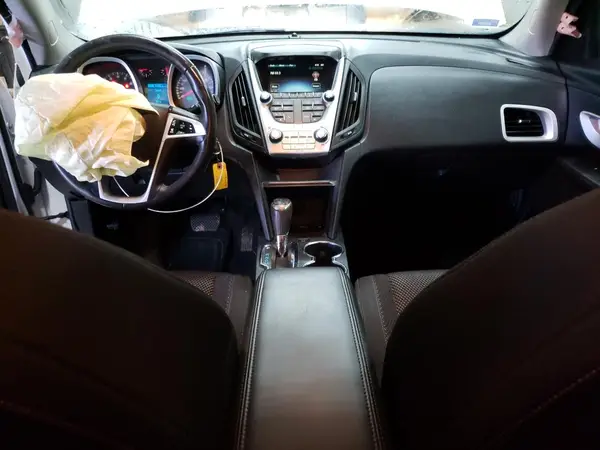 2GNFLFEK9H6271325 2017 CHEVROLET EQUINOX - Image 8