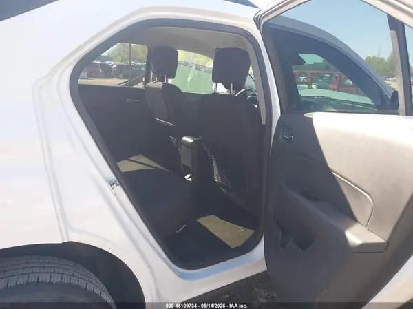 2GNFLFEKXH6168334 2017 CHEVROLET EQUINOX - Image 8