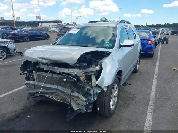 2GNFLFEKXH6171623 2017 CHEVROLET EQUINOX - Image 2