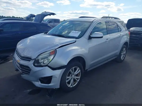 2GNFLFEKXH6215555 2017 CHEVROLET EQUINOX - Image 2