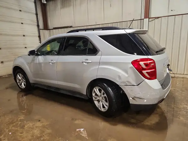 2GNFLFEKXH6227303 2017 CHEVROLET EQUINOX - Image 2