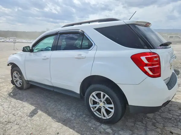 2GNFLFEKXH6234185 2017 CHEVROLET EQUINOX - Image 2