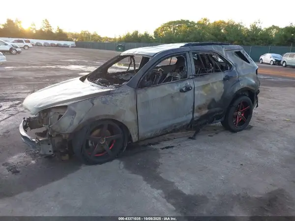 2GNFLFEKXH6260253 2017 CHEVROLET EQUINOX - Image 2