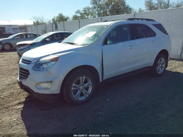 2GNFLFEKXH6280163 2017 CHEVROLET EQUINOX - Image 2