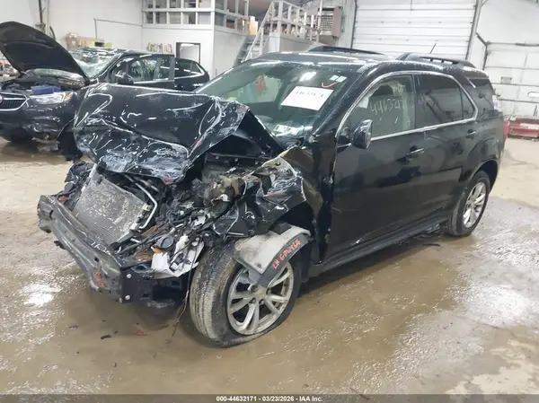 2GNFLFEKXH6298355 2017 CHEVROLET EQUINOX - Image 2