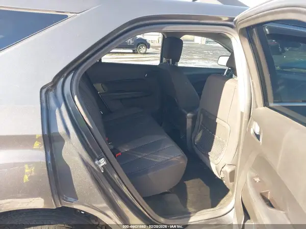 2GNFLFEKXH6303523 2017 CHEVROLET EQUINOX - Image 8