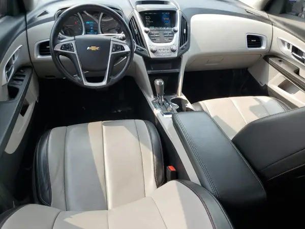 2GNFLGE30H6182631 2017 CHEVROLET EQUINOX - Image 8