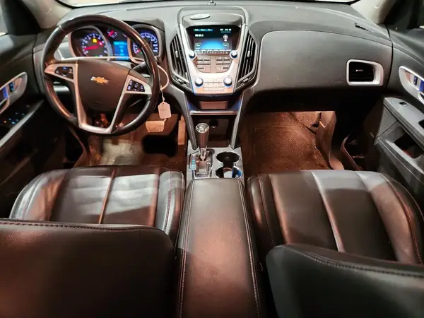 2GNFLGE30H6240673 2017 CHEVROLET EQUINOX - Image 8