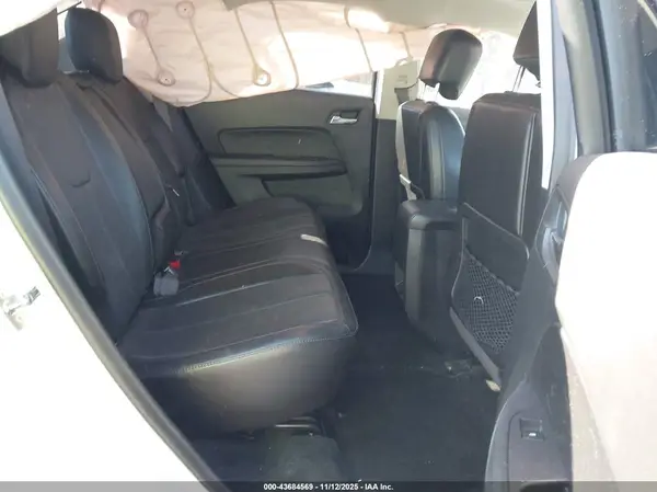 2GNFLGE30H6244402 2017 CHEVROLET EQUINOX - Image 8