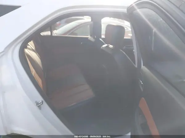 2GNFLGE31H6300766 2017 CHEVROLET EQUINOX - Image 8