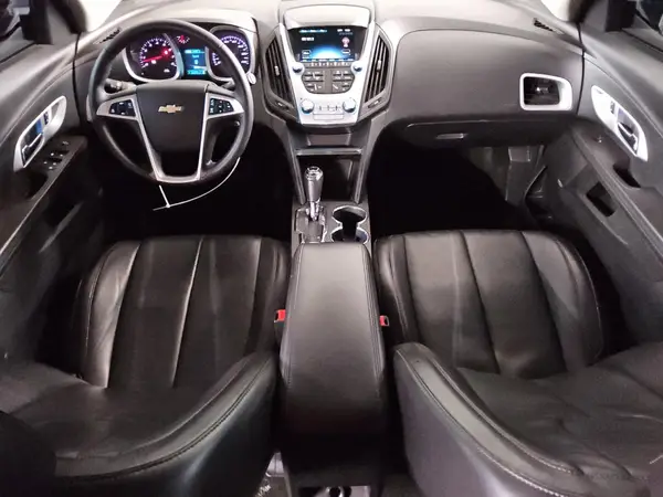 2GNFLGE38H6211888 2017 CHEVROLET EQUINOX - Image 8