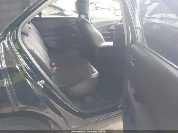 2GNFLGE38H6240064 2017 CHEVROLET EQUINOX - Image 8