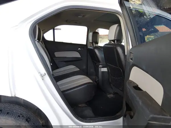 2GNFLGE39H6146114 2017 CHEVROLET EQUINOX - Image 8