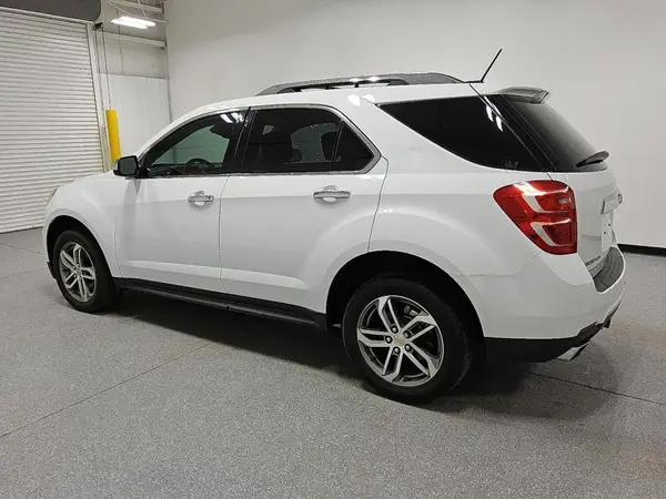 2GNFLGE3XH6301981 2017 CHEVROLET EQUINOX - Image 2