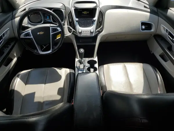 2GNFLGEK2H6344637 2017 CHEVROLET EQUINOX - Image 8