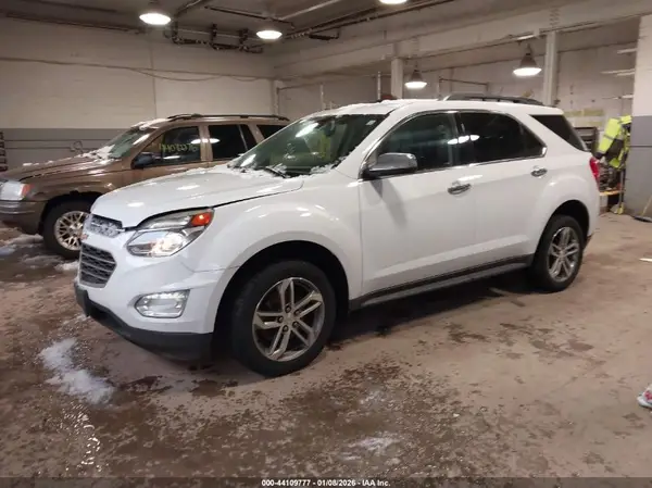 2GNFLGEK3H6227780 2017 CHEVROLET EQUINOX - Image 2