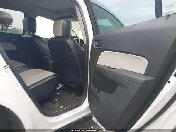2GNFLGEK8H6131935 2017 CHEVROLET EQUINOX - Image 8
