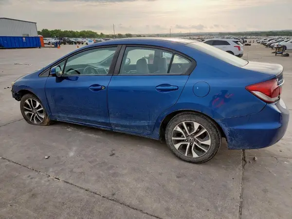 2HGFB2F85DH503605 2020 HONDA CIVIC - Image 2