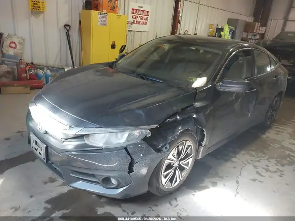 2HGFC1E36JH646331 2018 HONDA CIVIC - Image 2