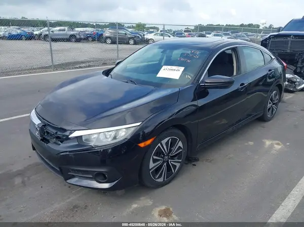 2HGFC1E39JH646498 2018 HONDA CIVIC - Image 2
