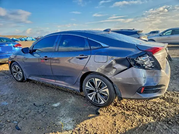 2HGFC1E3XJH646574 2018 HONDA CIVIC - Image 2