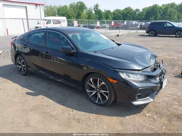 2HGFC1E50HH702632 2017 HONDA CIVIC - Image 1