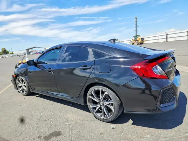 2HGFC1E50KH700600 2019 HONDA CIVIC - Image 2