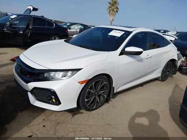 2HGFC1E51JH707585 2018 HONDA CIVIC - Image 2