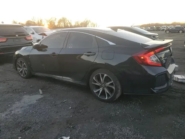2HGFC1E51JH708638 2018 HONDA CIVIC - Image 2