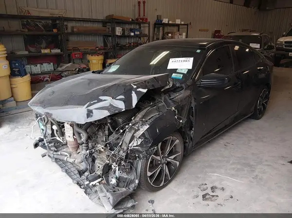 2HGFC1E51KH702520 2019 HONDA CIVIC - Image 2